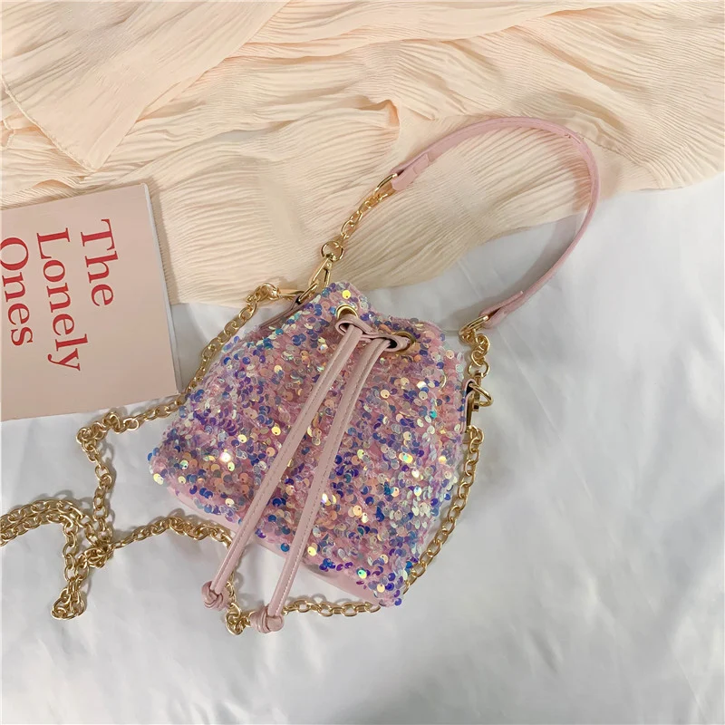 Borsa a Tracolla Sirenetta con Paillettes, Borsa Messenger da Donna, Cute e Scintillante, Perfetta per un Look Unico ed Elegante.