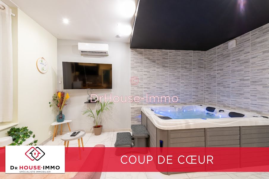 Vente maison 8 pièces 200 m² à Aulnoy-lez-Valenciennes (59300), 463 500 €