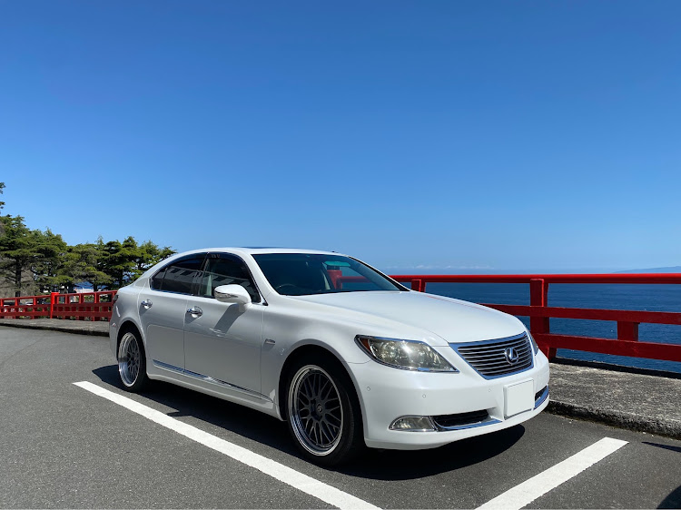 Jeny🌿さんが投稿したLS460・レクサス・レディース・長距離運転・ゴールデンウィークに関するカスタム事例の投稿画像1枚目