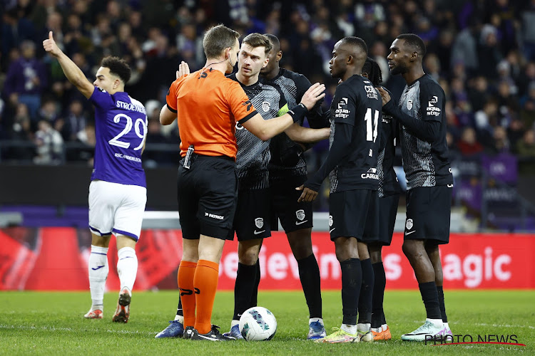 Surprenant : Anderlecht-Genk n'est pas le premier cas de "penaltygate" dans l'Histoire du football belge