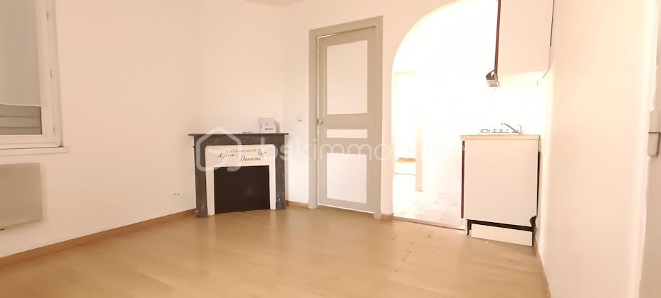 Vente appartement 2 pièces 31 m² à Nogent-le-Roi (28210), 85 000 €