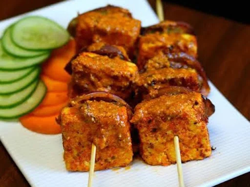 Achari Paneer Tikka