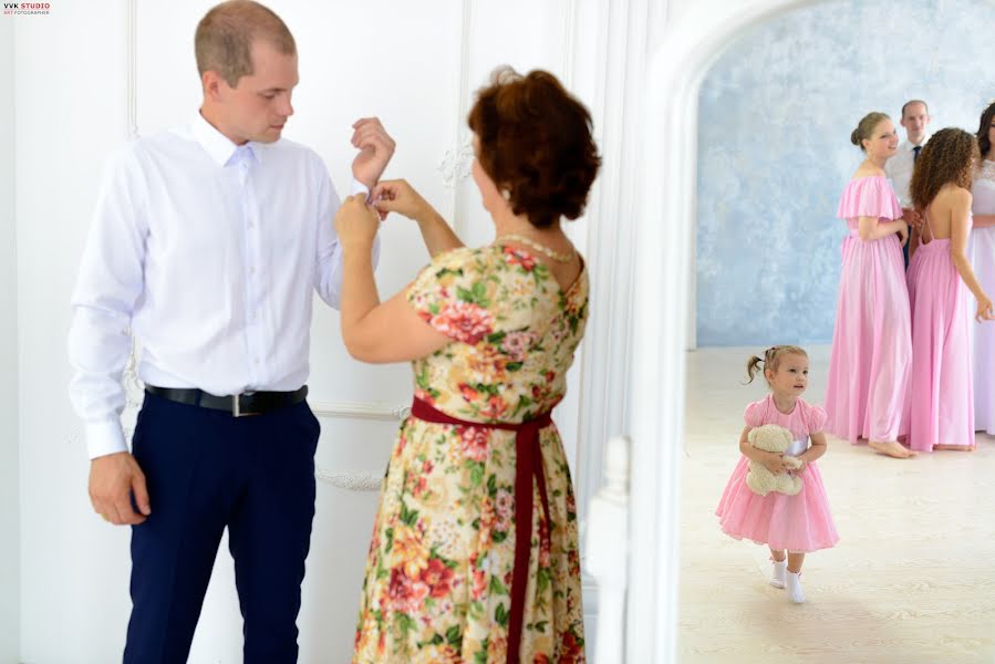 Fotógrafo de casamento Valeriy Korobchenko (valeriysolnce). Foto de 6 de julho 2016