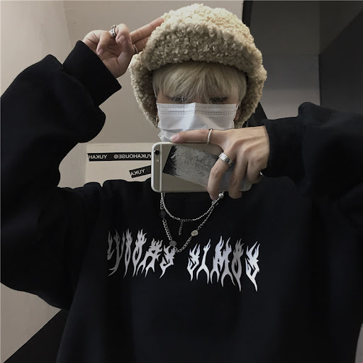 Title 3, Letter Print Pullover And Velvet Sweatshirt. Ex...