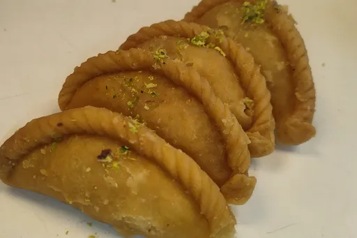 Mawa Gujiya