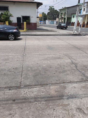 Opiniones de Taller Automotriz El Gato en Guayaquil - Taller de reparación de automóviles