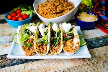 Slow Cooker Shredded Taco Chicken