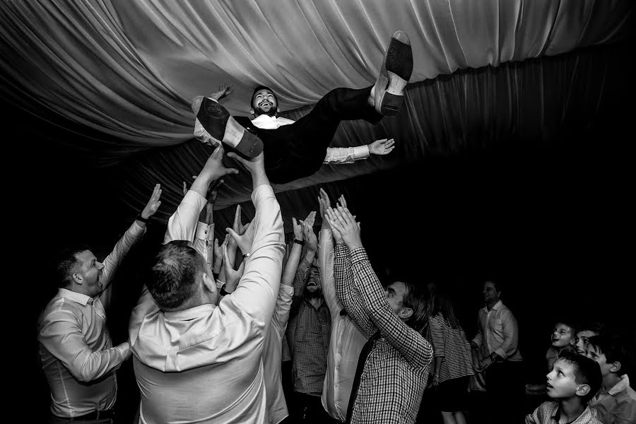 Fotógrafo de casamento József Márk Losonczi (losonczi). Foto de 14 de setembro 2020