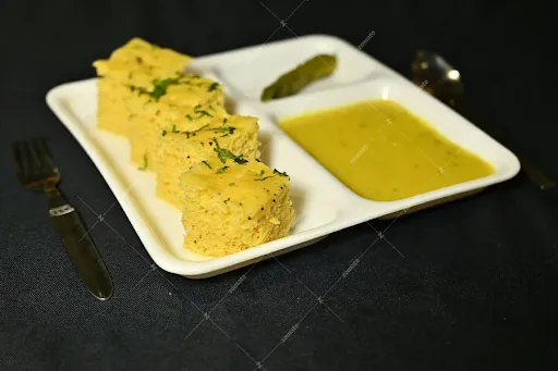 Plain Dhokla (T)