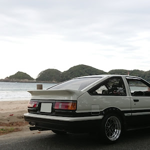 カローラレビン AE86