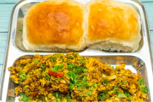 Egg Bhurji With 2 Pav