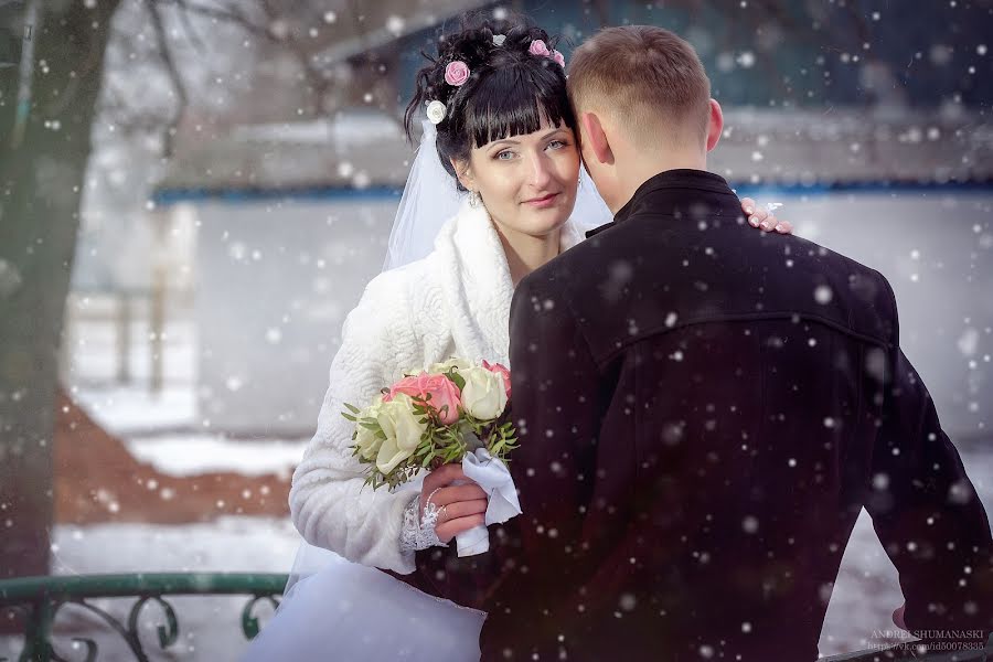 Fotógrafo de casamento Andrey Shumanskiy (shumanski-a). Foto de 28 de fevereiro 2015