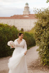 Wedding photographer Szabolcs Simon (simonboros). Photo of 9 December 2023