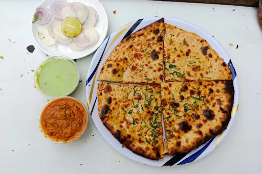 Mutton Keema Naan With Gravy