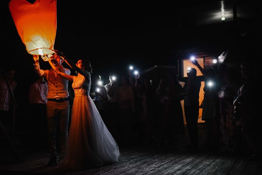 Fotografo di matrimoni Evgeniya Cherepanova (janeche). Foto del 20 luglio 2018