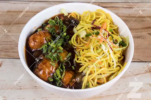 Chicken Manchurian Gravy + Noodles