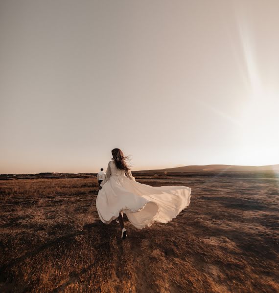 Fotógrafo de casamento Albert Gasanov (algasanov). Foto de 20 de dezembro 2020