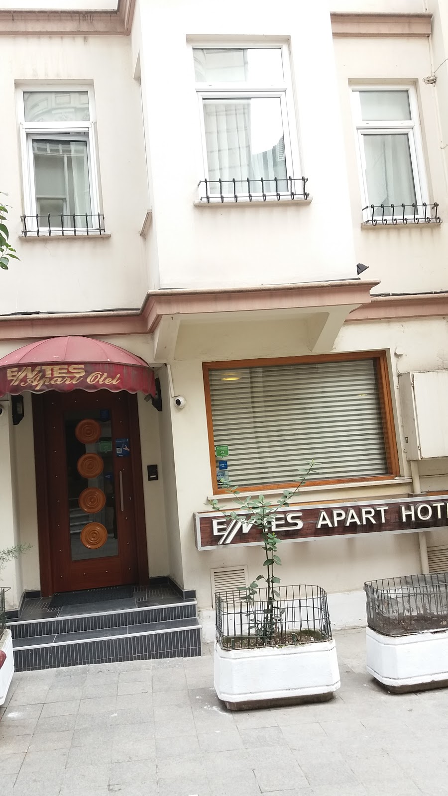 Entes Apart Hotel