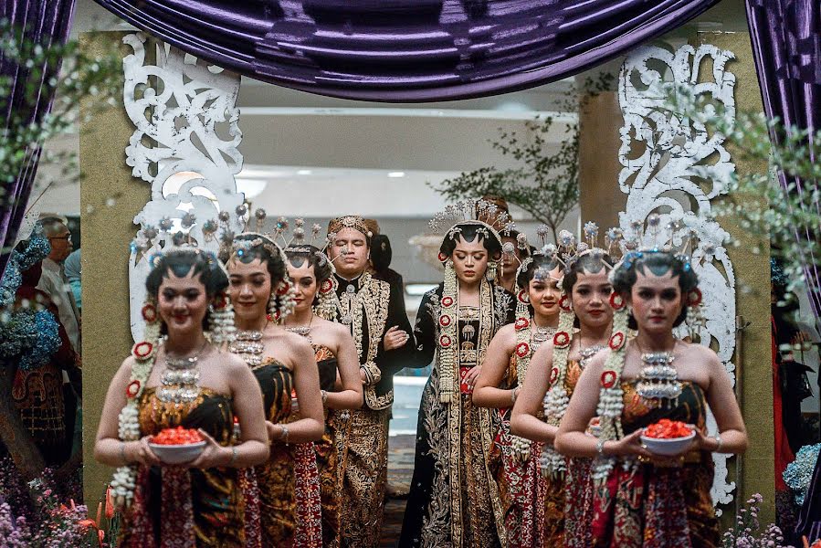 Fotógrafo de casamento Aditya Darmawan (adarmawans). Foto de 13 de setembro 2023