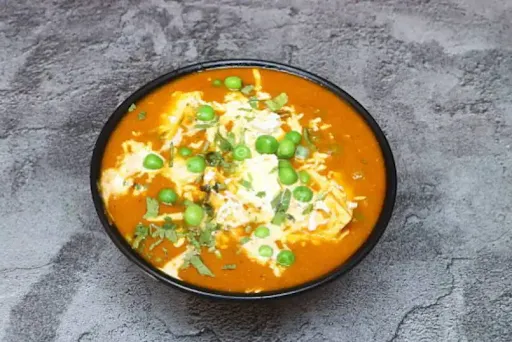 Matar Paneer