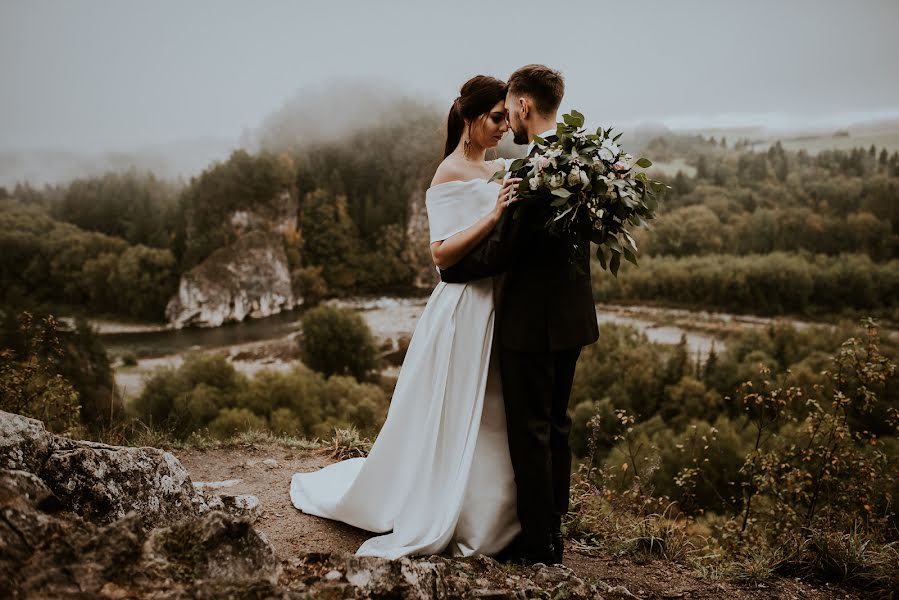 Wedding photographer Michał Opoka (michalopoka). Photo of 8 November 2021