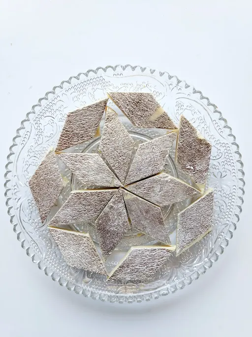 Kaju Katli [250 Grams]