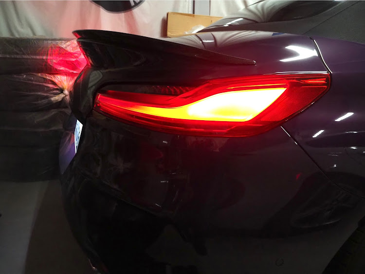 Z4 ロードスターの雨・BMW・BMW Z4・ガレージライフに関するカスタム事例の投稿画像3枚目