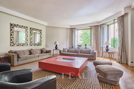 Apartment 5