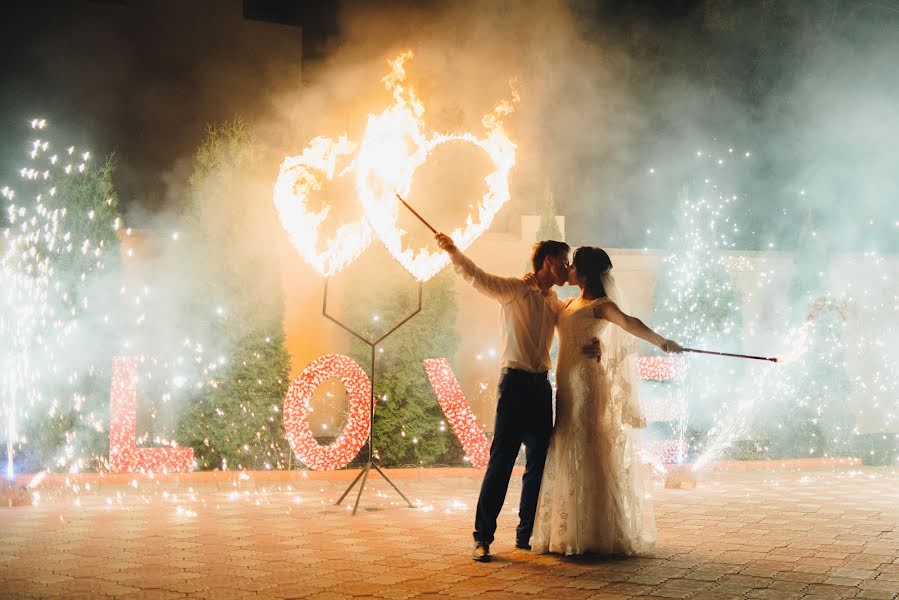 Fotógrafo de casamento Irina Kripak (kripak). Foto de 22 de outubro 2017