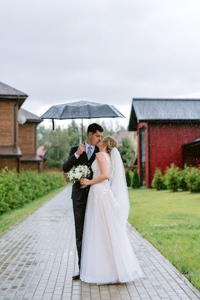 Fotógrafo de casamento Rudneva Inna (innarudneva). Foto de 18 de julho 2019