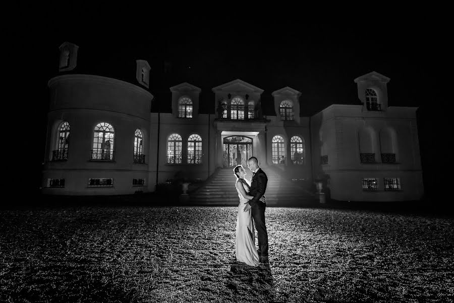 Wedding photographer Hubert Lapinte (hubertlapinte). Photo of 27 April 2019