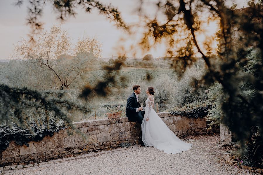 Fotografo di matrimoni Mirko Turatti (spbstudio). Foto del 4 novembre 2019