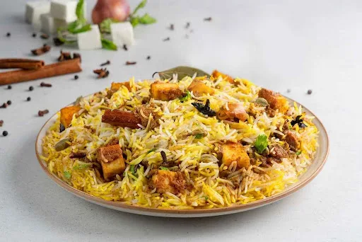 Hyderabadi Paneer Biryani-Serves 1