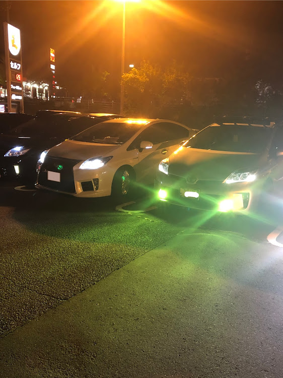 プリウスの繋がり大事にしたい・お荷物のご用命はカンガルーの西濃へ・世界で一番綺麗なLED愛用者‼️・初参加　夜会🎵に関するカスタム事例の投稿画像20枚目