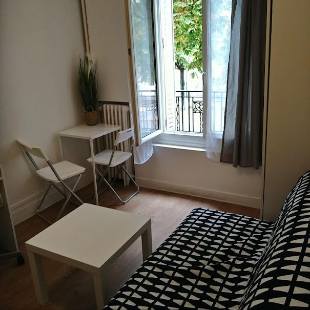 Location meublée appartement 1 pièce 13 m² à Saint-mande (94160), 710 €