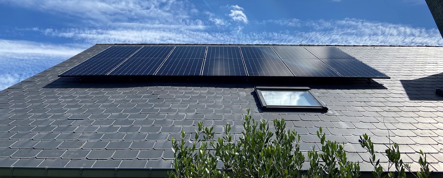 zijn er nog premies voor zonnepanelen, laadpalen in 2024