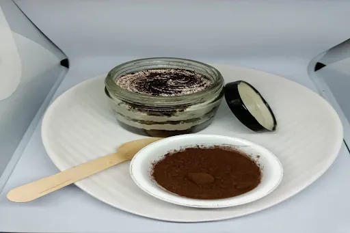 Tiramisu Jar Cake