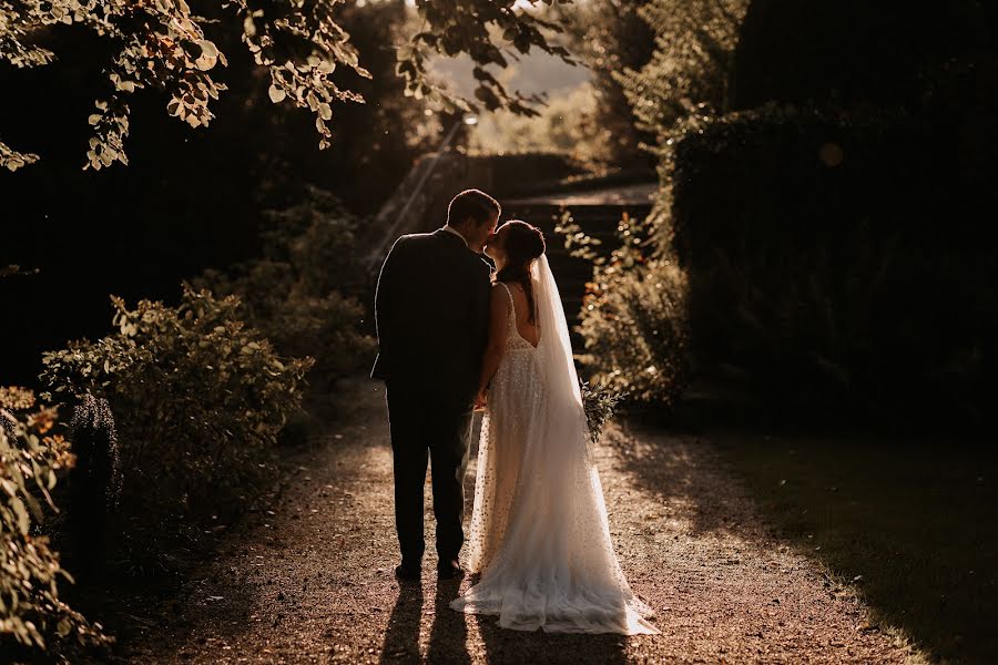 Fotografo di matrimoni Sophia Riesner (sophiariesner). Foto del 2 aprile 2023