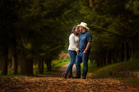 Wedding photographer Cuauhtémoc Bello (flashbackartfil). Photo of 3 August 2018