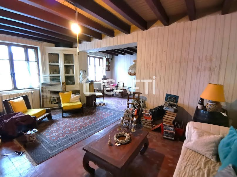 Vente maison 6 pièces 118 m² à Lapalisse (03120), 69 000 €