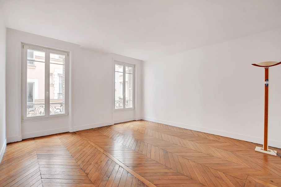 Vente appartement 4 pièces 82 m² à Paris 16ème (75016), 1 050 000 €