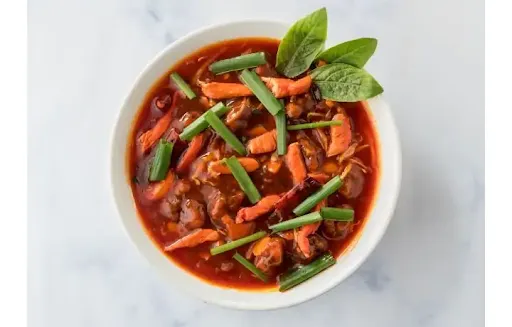 Chicken In Hot Basil Sauce