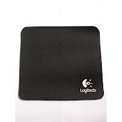 Miếng Lót Chuột Pad Mouse Kích Thước 20 - 25Cm Bàn Di Chuột Logitech / Corsair Siêu Rẻ