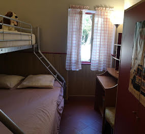 chambre à Gardanne (13)