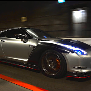 NISSAN GT-R R35