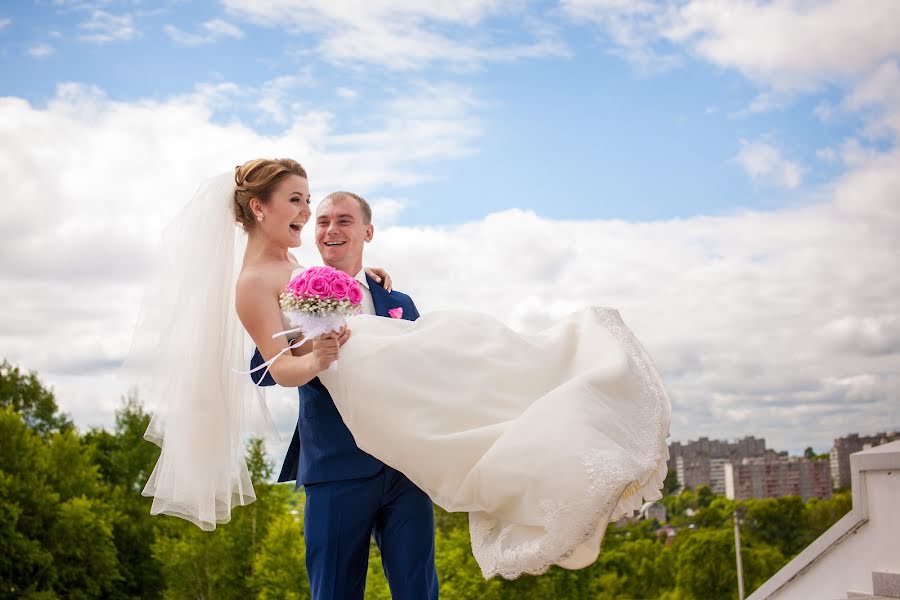 Fotografo di matrimoni Ekaterina Fomina (katflash). Foto del 14 ottobre 2015