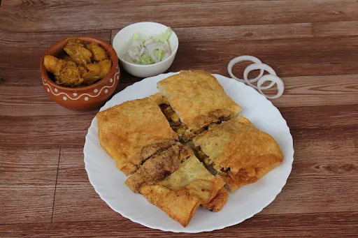 Double Egg Chicken Mughlai Paratha With Potato Sabji