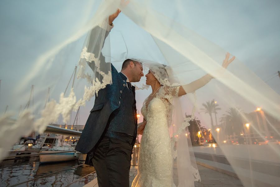 Fotografo di matrimoni Elisabetta Figus (elisabettafigus). Foto del 27 maggio 2018