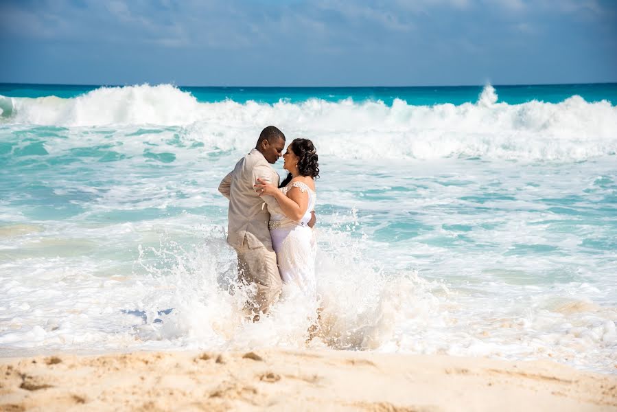 Fotógrafo de bodas Jonhy Adán (jonhyadan). Foto del 7 de mayo 2018