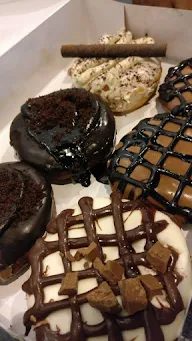 Mad Over Donuts photo 4